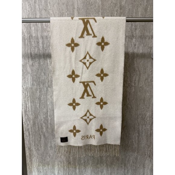 LOUIS VUITTON Monogram Reversible 100% Cashmere Scarf In Cream & Caramel Made In - Picture 2 of 8
